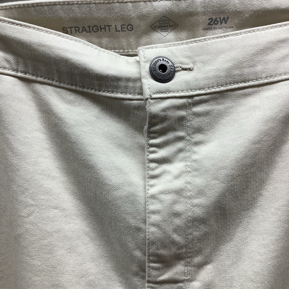 St. John's Size 26W Birch Straight Mid Rise Jeans. New With Tags. - Picture 5 of 8